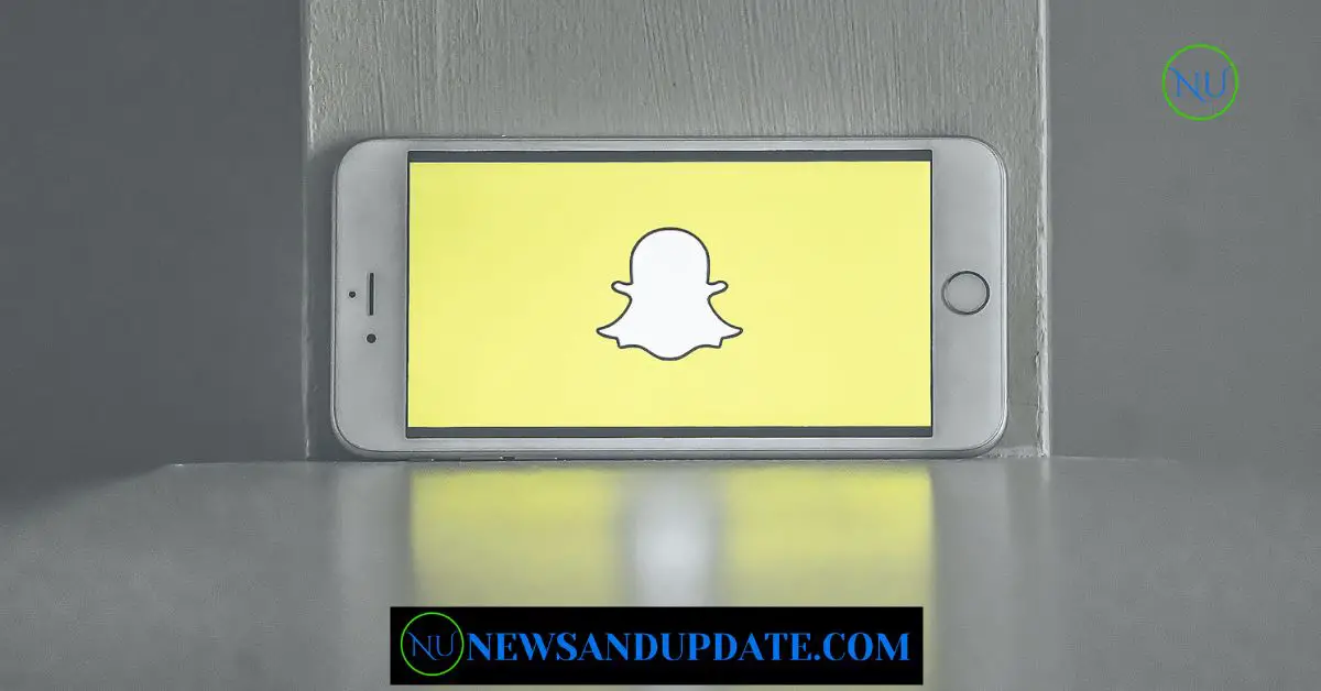 What Does The Eye Emoji Mean On Snapchat Stories?