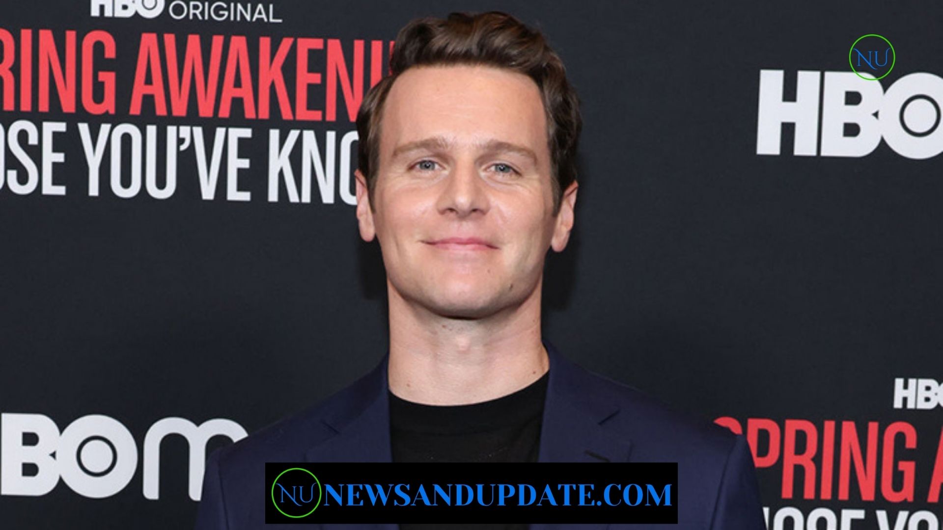 Who Is Jonathan Groff Boyfriend? All You Need To Know!