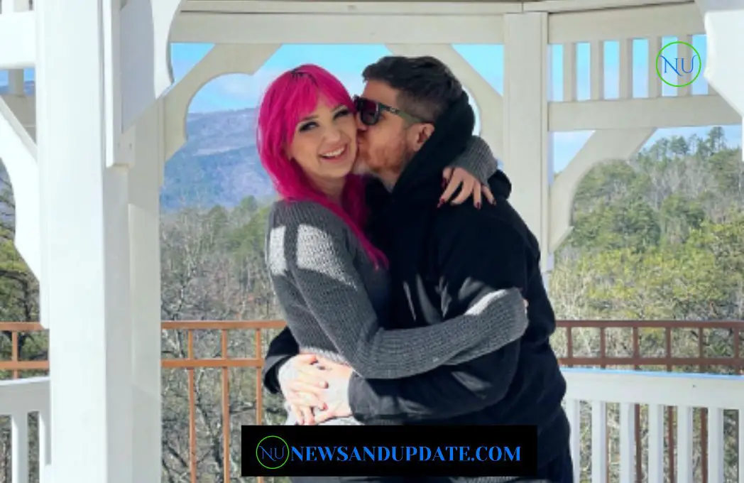 Who Is Andy Hurley’s Girlfriend? He Got Engaged To Meredith Allen